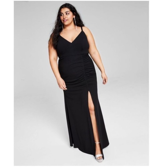 Emerald Sundae Trendy Plus Size Side Shirred Ruched Black Spaghetti Strap Gown - Picture 11 of 12